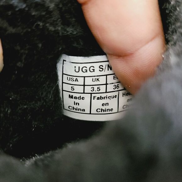 UGG Classic Short 'Sparkle' - Picture 6 of 10